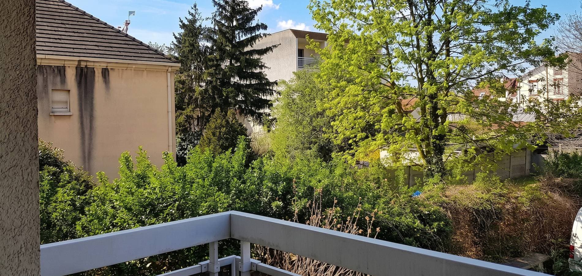 Foto 4 von 24: Moderne Wohnung in Les Pavillons-sous-Bois - 24 m² + Terrasse
