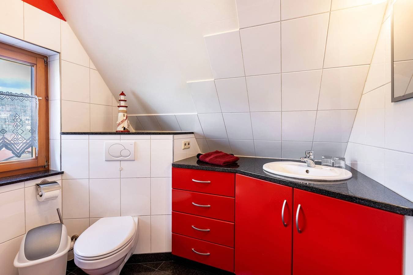 Foto 12 von 20: Ferienwohnung "Dachspitz - Junges Wohnen" mit Gemeinschaftsgarten und WLAN