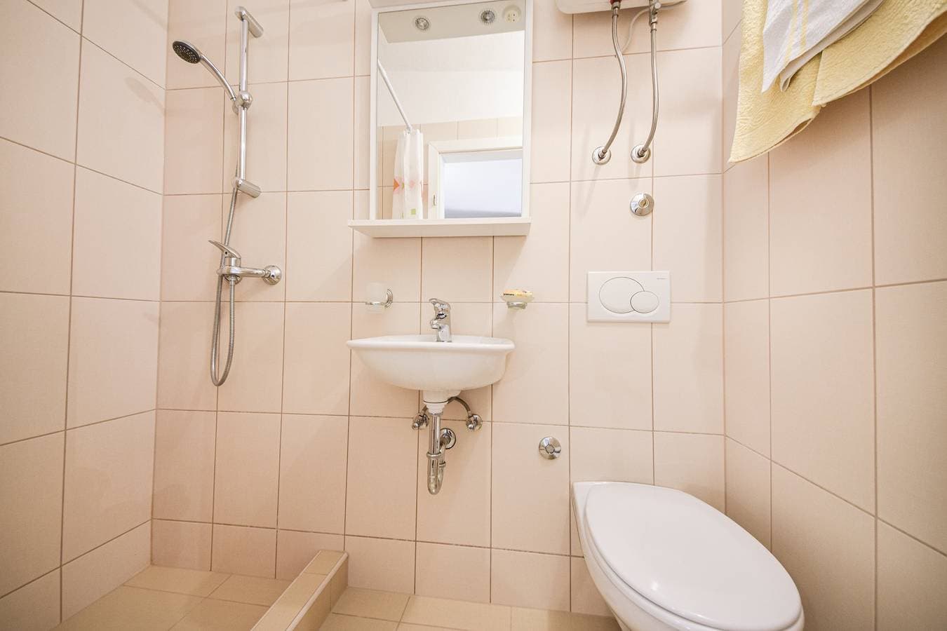 Foto 11 von 36: Studio für 3 Personen