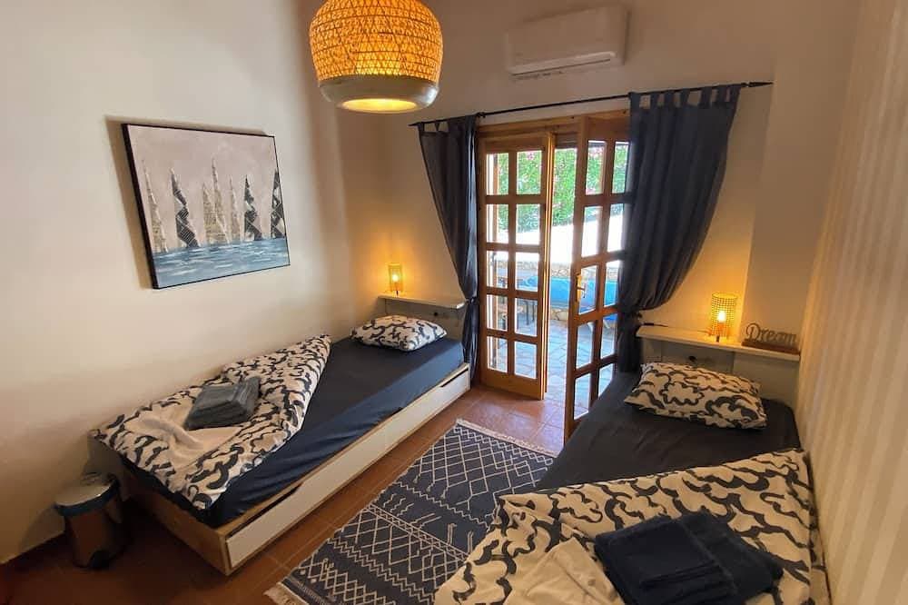 Foto 5 von 30: Traumhafte Villa mit privatem Pool & Garten – Ruhe & Meer in Roumeli, Kreta