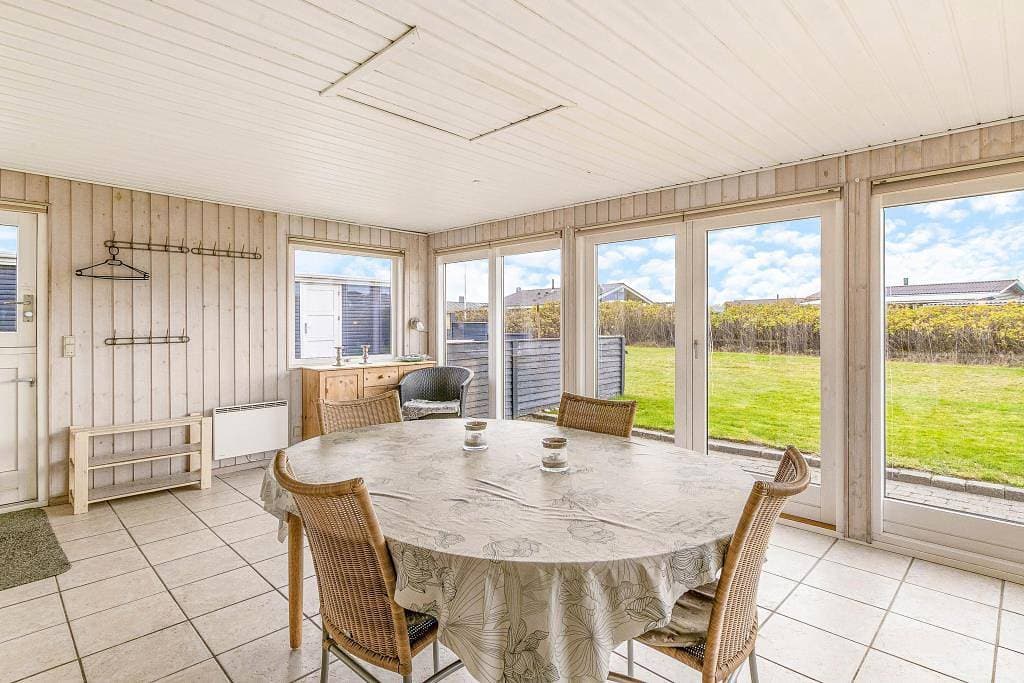 Foto 12 von 27: Gemütliches Ferienhaus mit Wintergarten nah am Strand