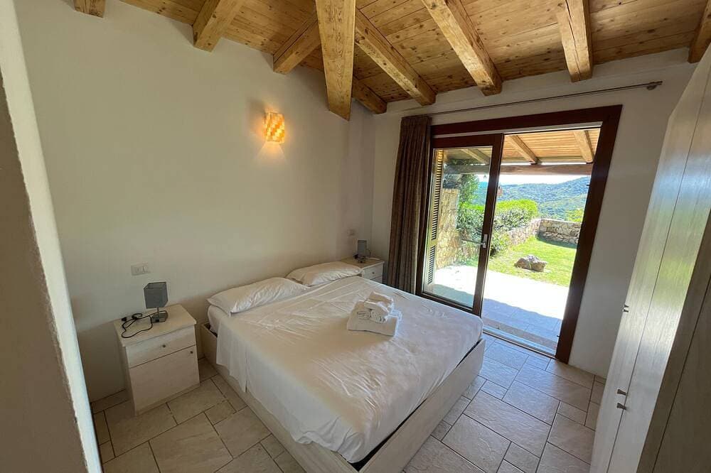 Foto 2 von 26: Villa Costa Stella|Sea View, Private Pool&Relaxing Garden near San Teodoro