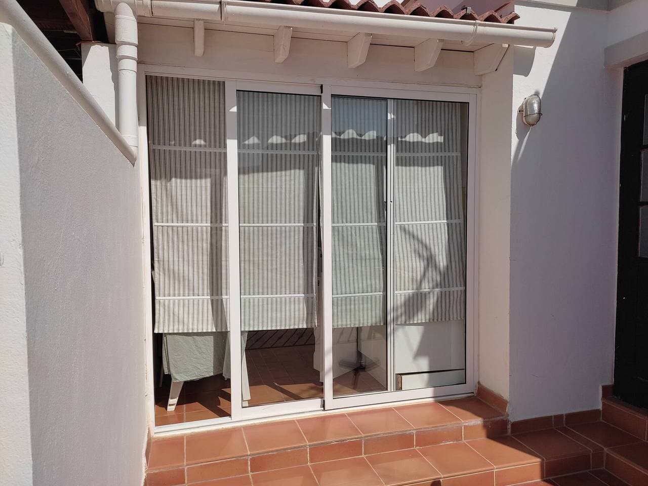 Foto 5 von 35: Schönes Studio mit eigener Terrasse und Meerblick von El Sirocco - 100 Stufen
