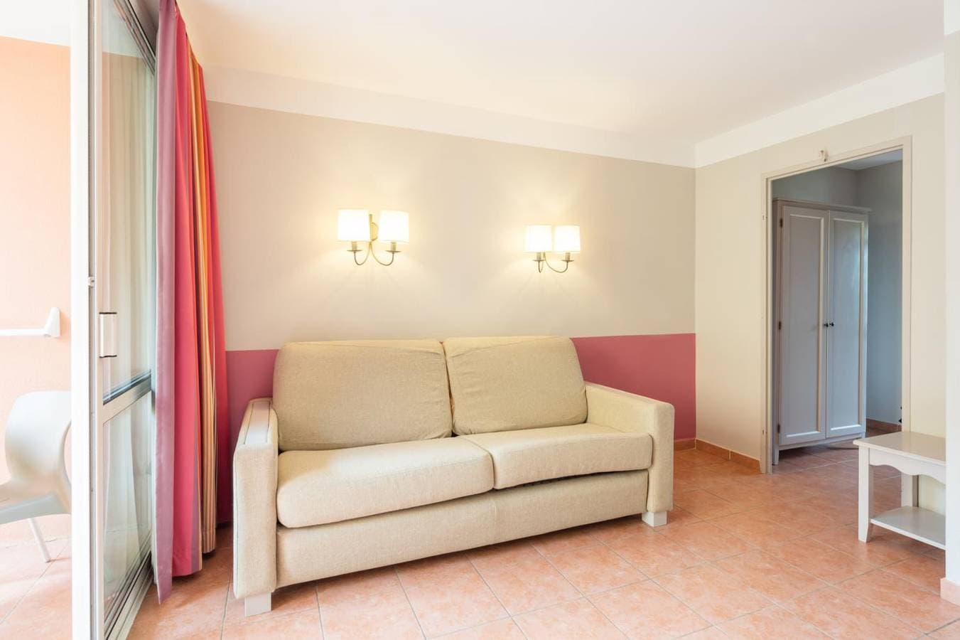 Foto 11 von 35: Cannes Mandelieu S2pers Sel