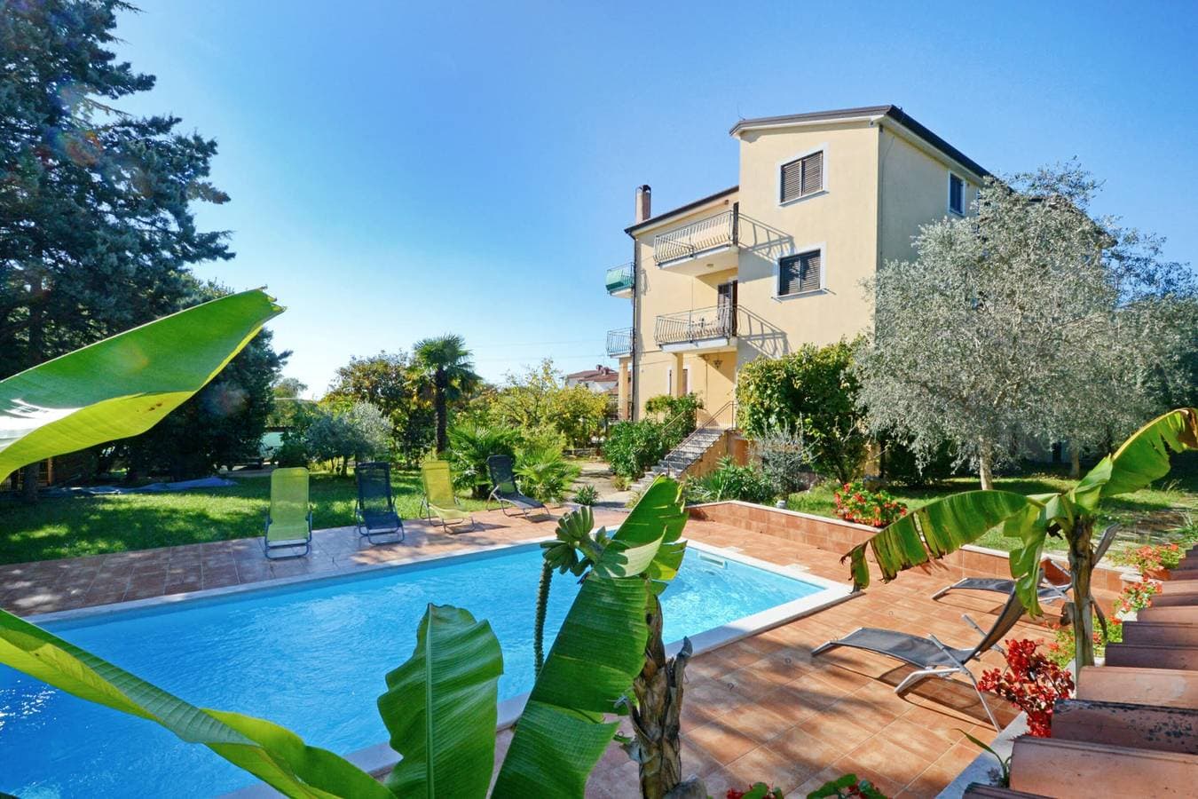Wohnung mit Pool in der Nähe von Umag 1