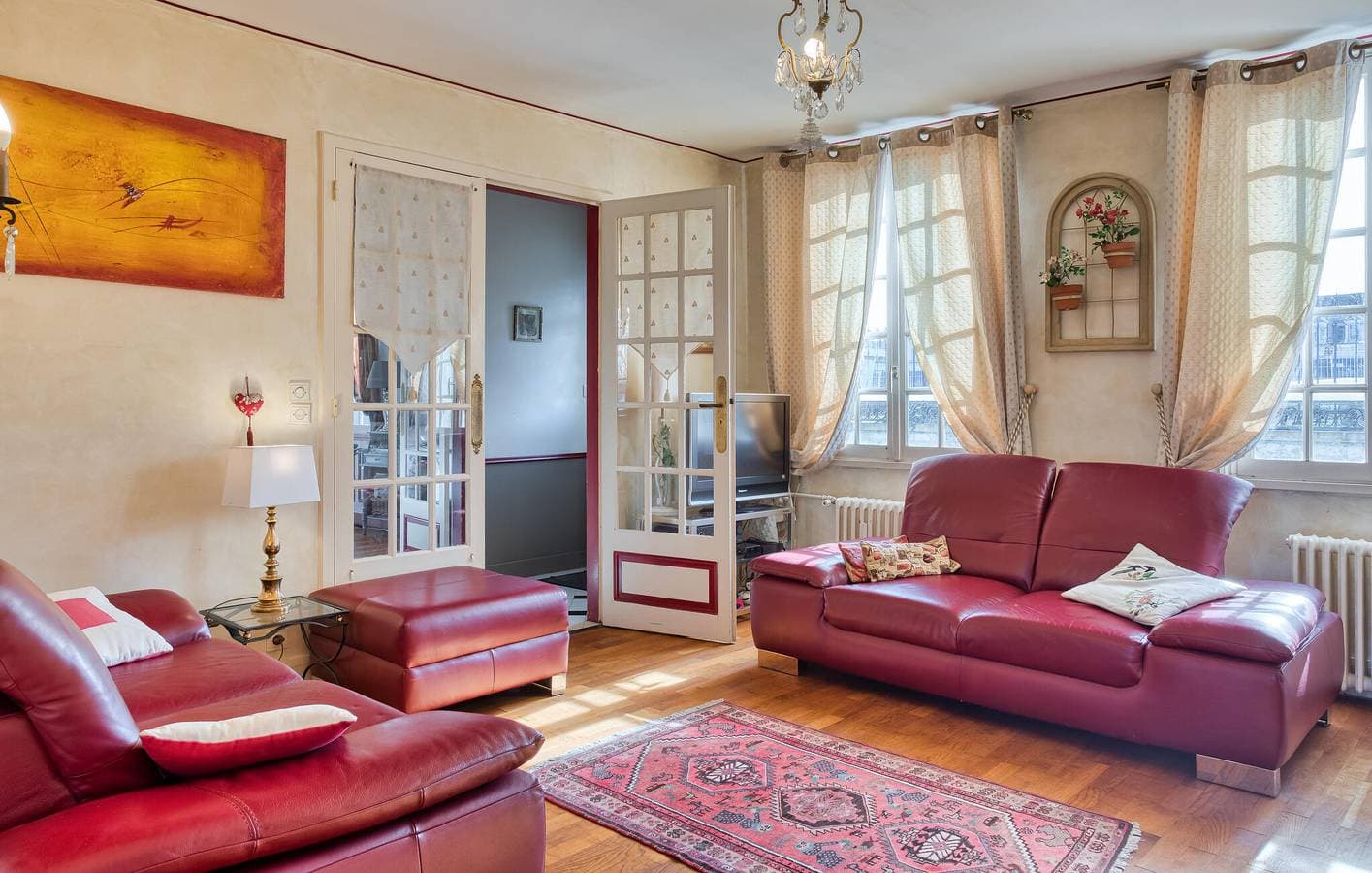 Foto 7 von 23: Gemütliche Wohnung mit Garten, Parkplatz und WiFi in Vernon