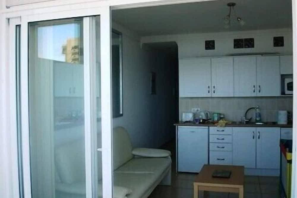 Foto 13 von 30: Azahara 3. Fantastische Moderne Wohnung, Beste Lage Überblick Auf Den Strand Von Las Vistas.