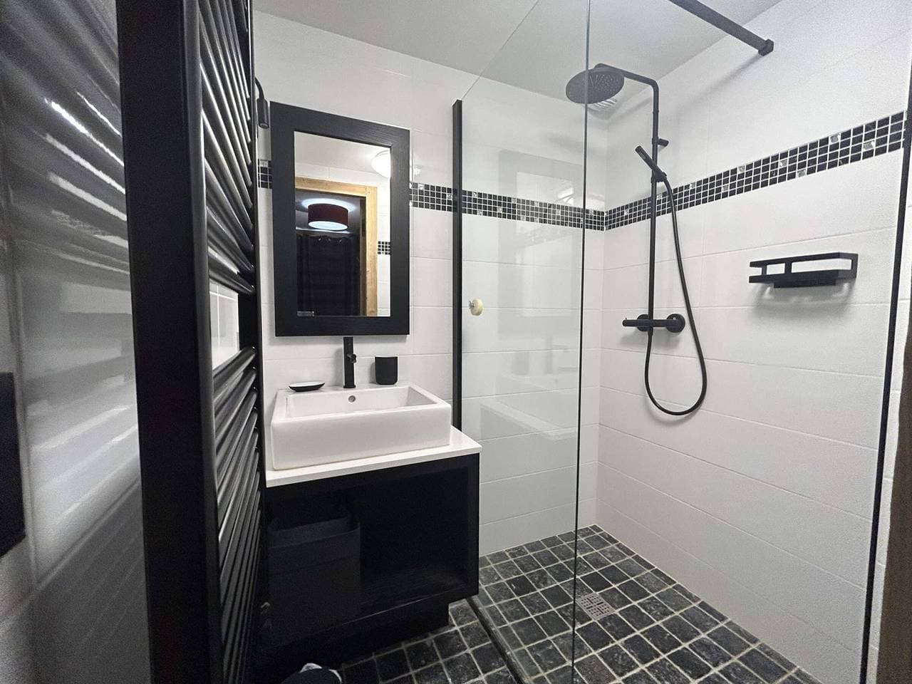 Foto 7 von 29: 3-Zimmer-Wohnung in Méribel Village mit WIFI und privatem Parkplatz