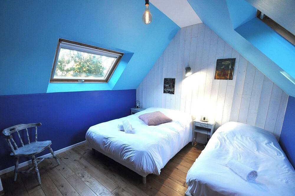 Foto 3 von 30: Villa mit privatem beheiztem Pool mit Sauna, nicht vis-a-vis in Calvados