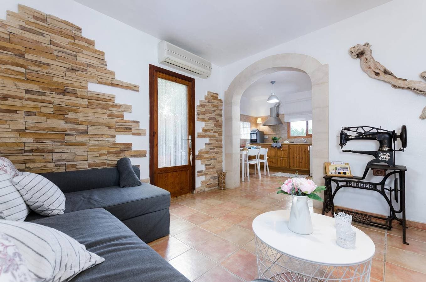Foto 13 von 44: Cas Pati (Son Moja) - Fantastic house in Son Moja, with private jacuzzi and near to Cala Santanyí beach. WiFi gratis