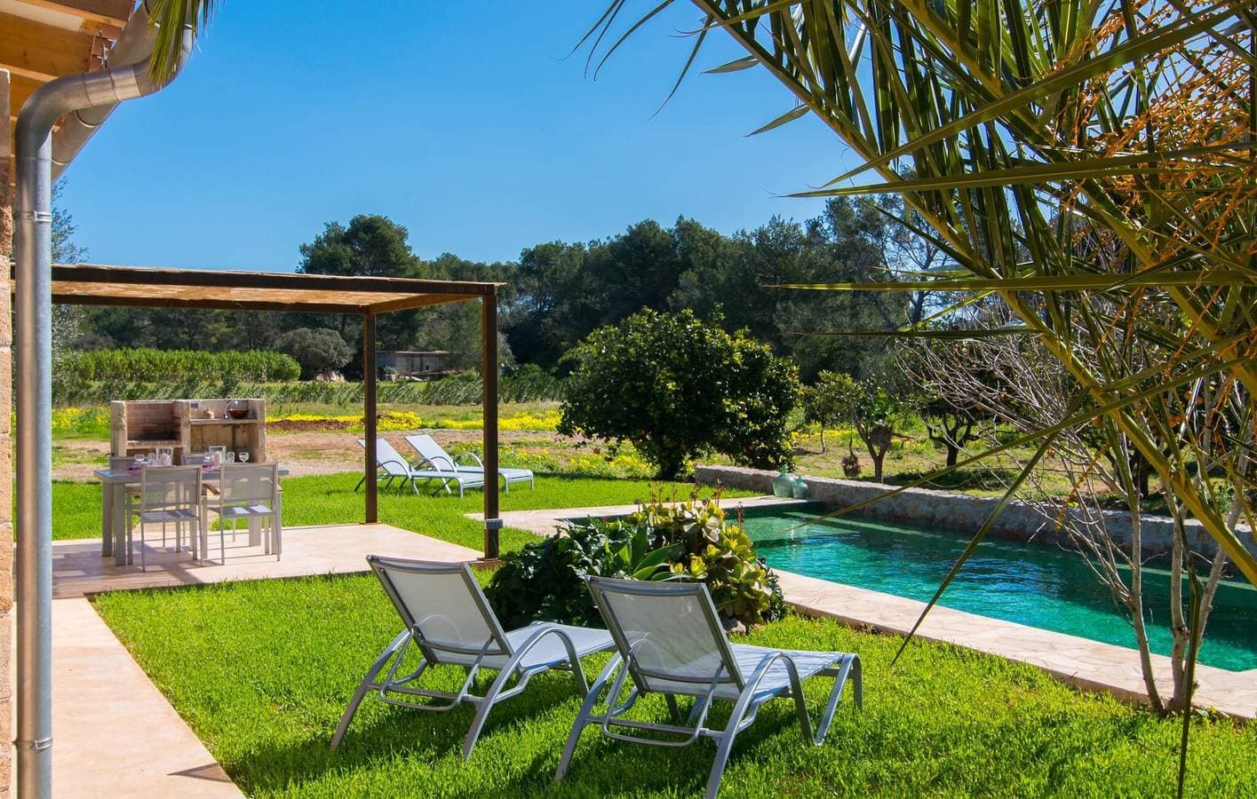 Foto 13 von 47: Appartement am Strand mit Pool und WiFi - 1,5km bis Sa Marjal