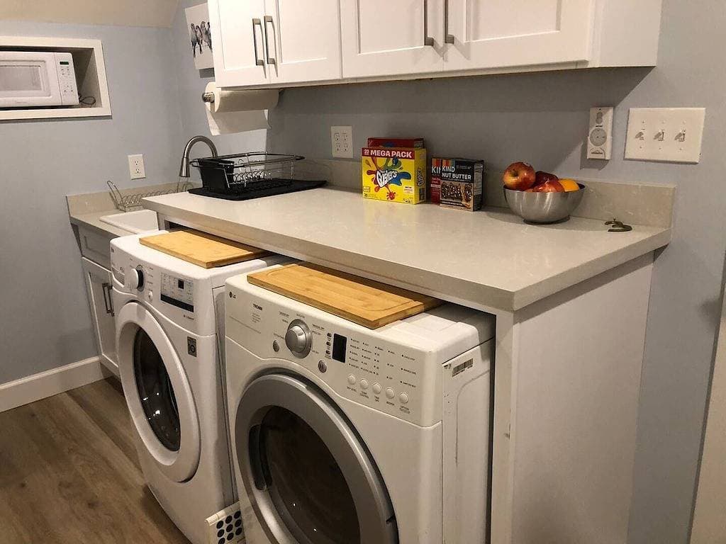 Foto 11 von 28: New Remodeled Studio in Oakland's Dimond District