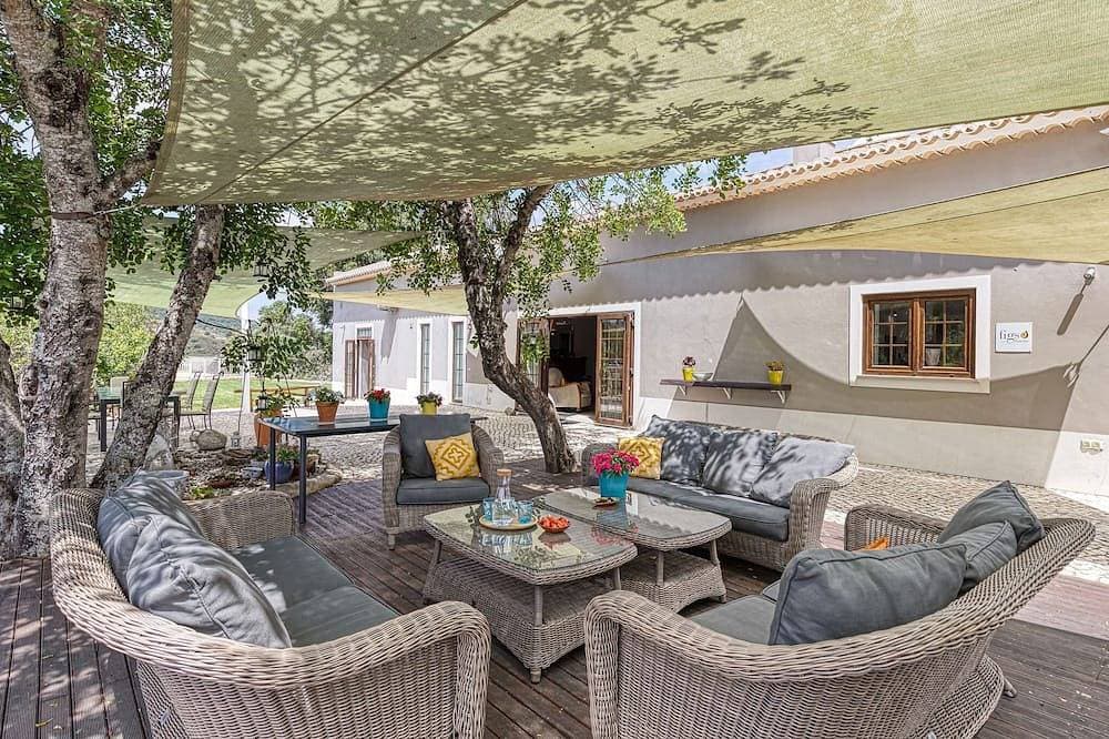 Luxusvilla in geschütztem Reservat-Privater Infinity-Swimmingpool mit Flussblick 1