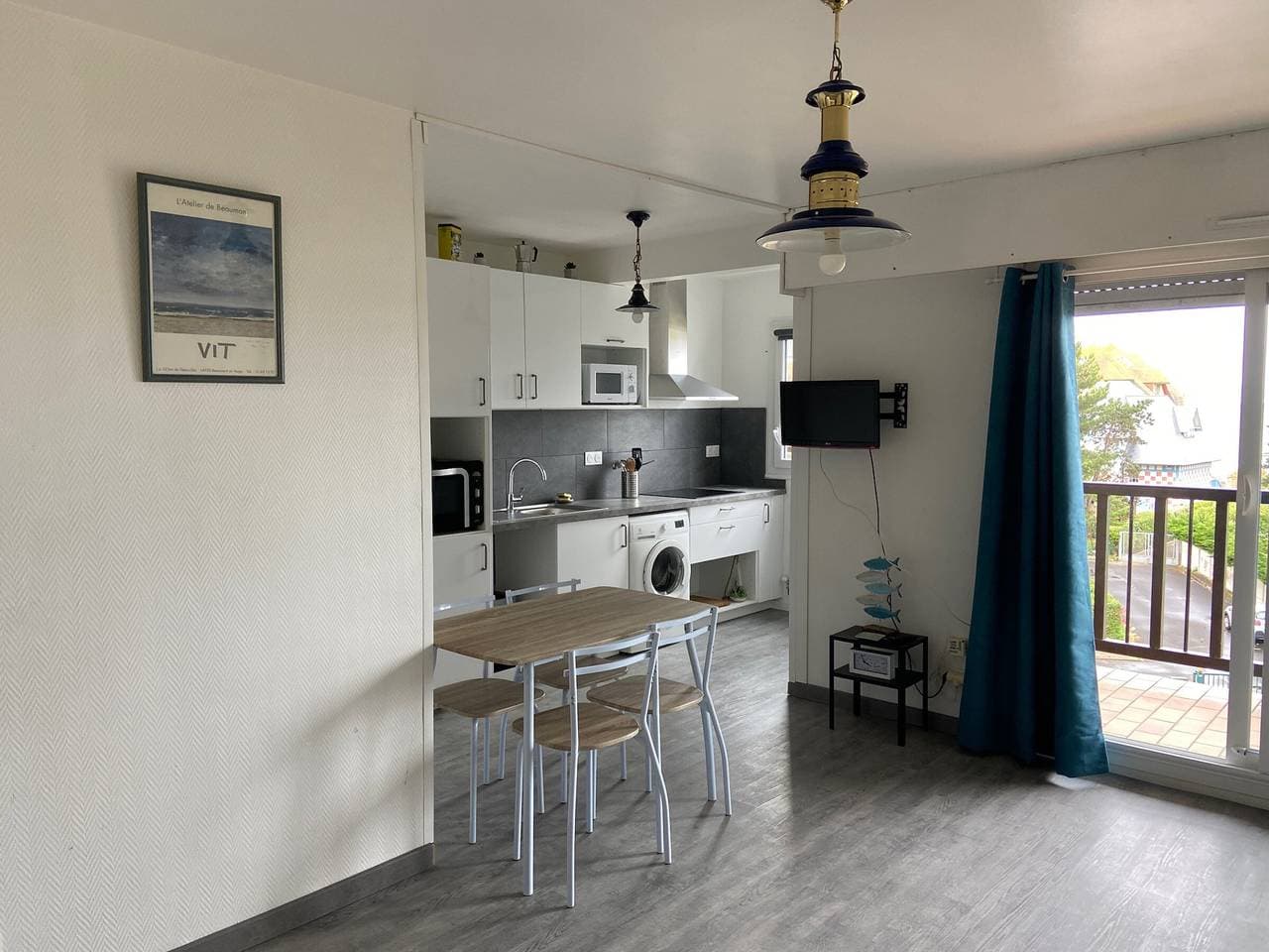 Foto 2 von 15: 2-Zimmer-Wohnung mit Balkon, wenige Schritte vom Strand entfernt, WIFI und Parkplatz