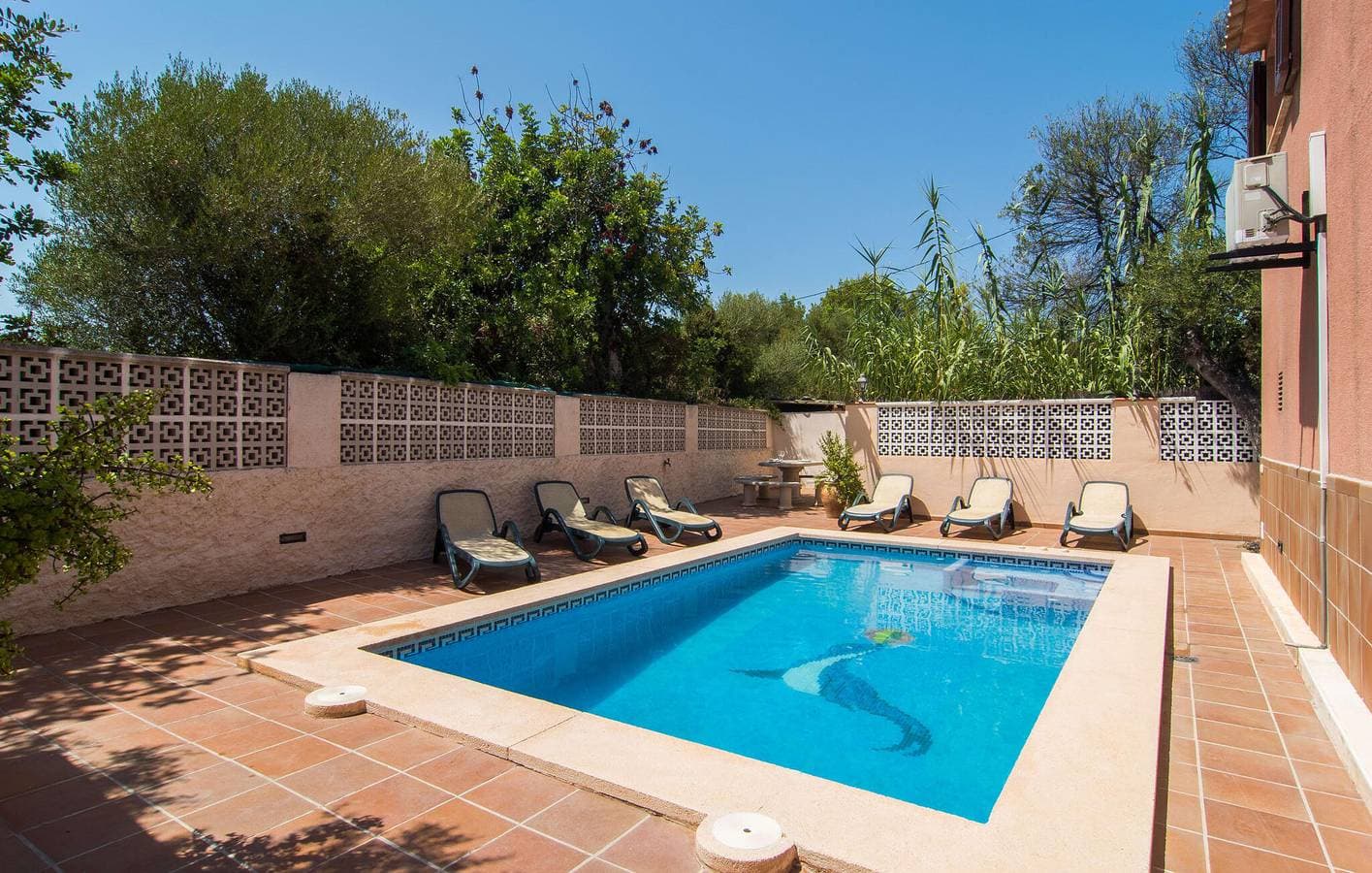 Foto 5 von 49: Sonnige Wohnung mit Terrasse und Pool, 1,5 km zum Strand