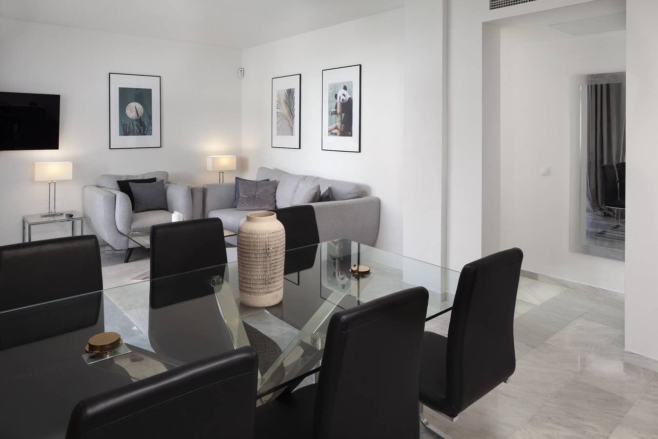 Foto 6 von 24: Residencia Ivy Puerto Banus | 2-bedroom apartment in Marbella