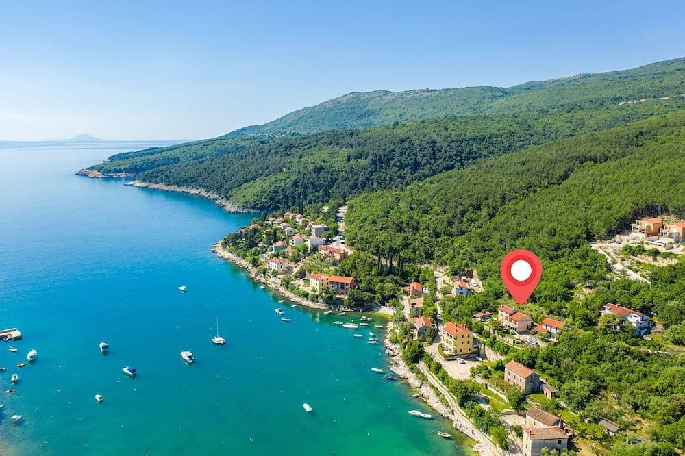 Exklusives Ferienhaus in Sveta Marina, Istrien, Kroatien  -  unmittelbar am Meer 1