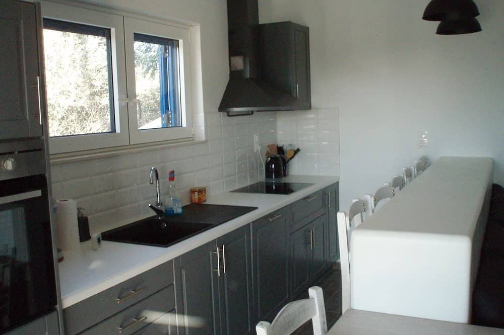 Foto 10 von 30: Villa komplett mit Pool und Meerblick und 360 ° ausgestattet