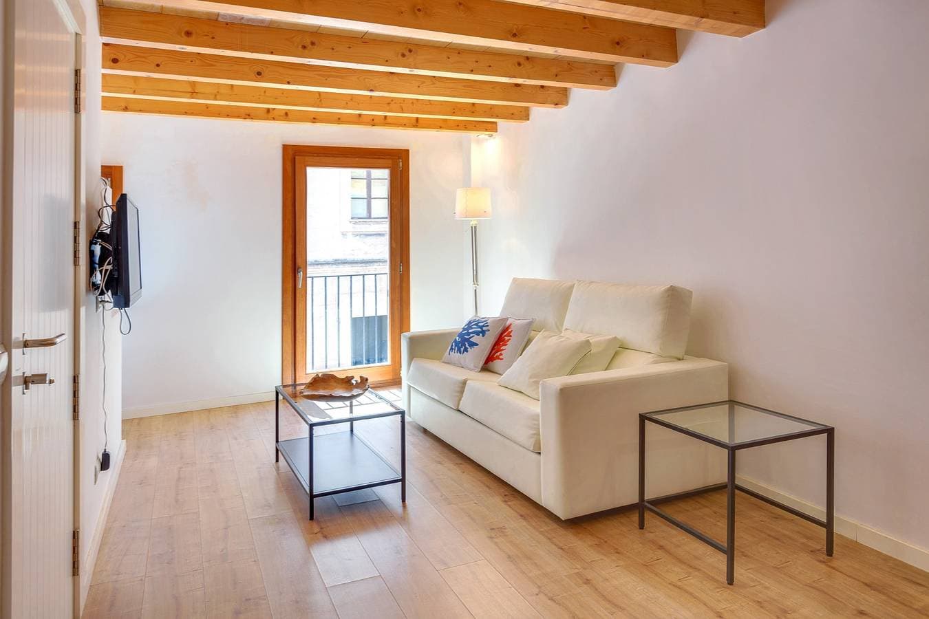 Foto 7 von 11: Urban Suites 3 Palma Standard by PriorityVillas