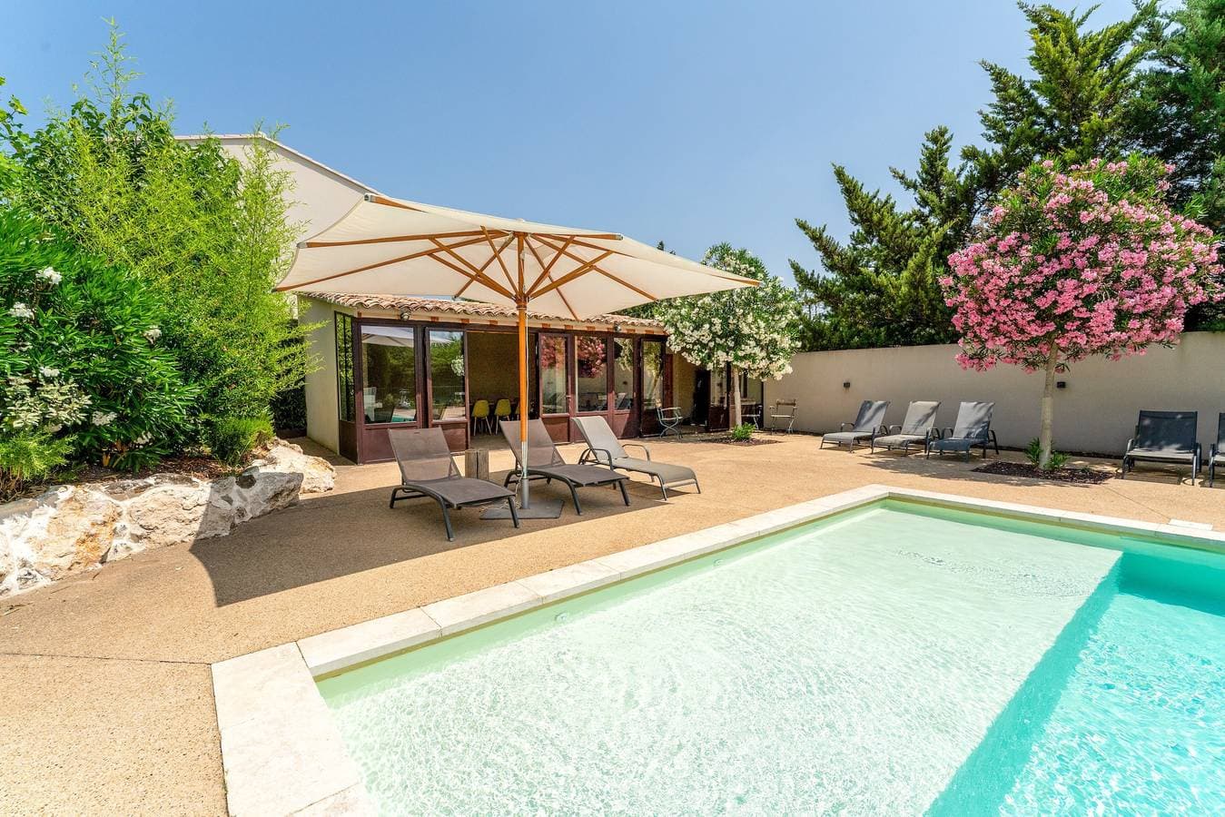 Foto 2 von 25: Landhaus 'Saumane, Petite Bergerie' mit privatem Pool, Wi-Fi und Klimaanlage