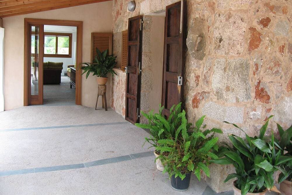 Foto 9 von 10: Villa mit privatem Pool, Sauna und Jacuzzi