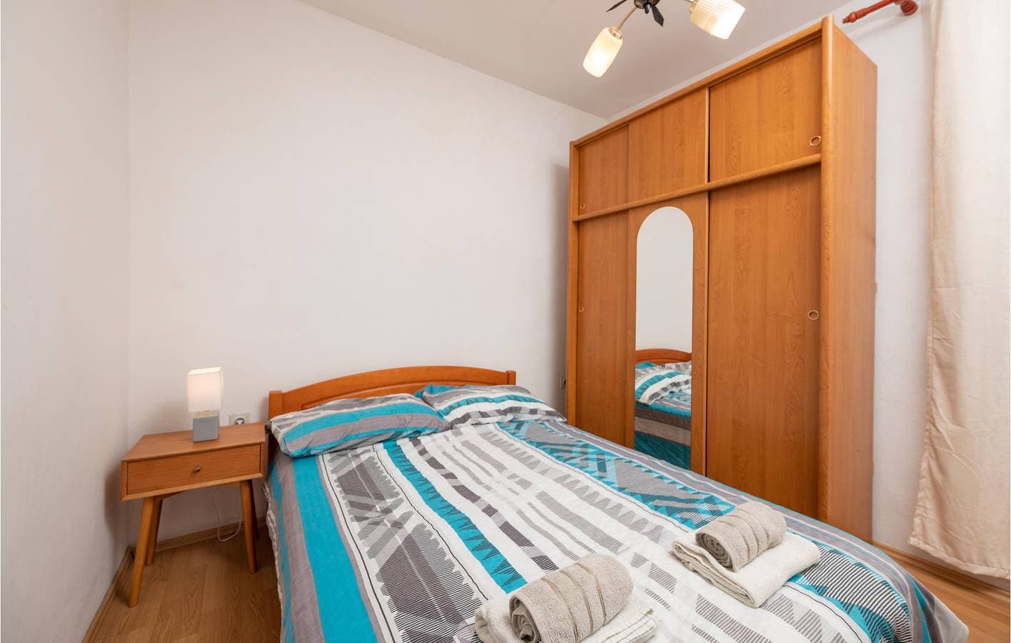 Foto 12 von 23: Gemütlich, 2,5 km von der Küste entfernt – moderne Wohnung mit Terrasse und kostenlosen Parkplätzen