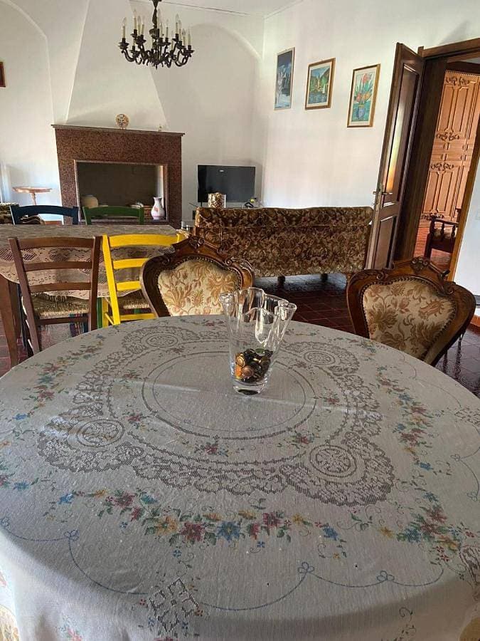 Foto 4 von 19: Three-Bedroom House