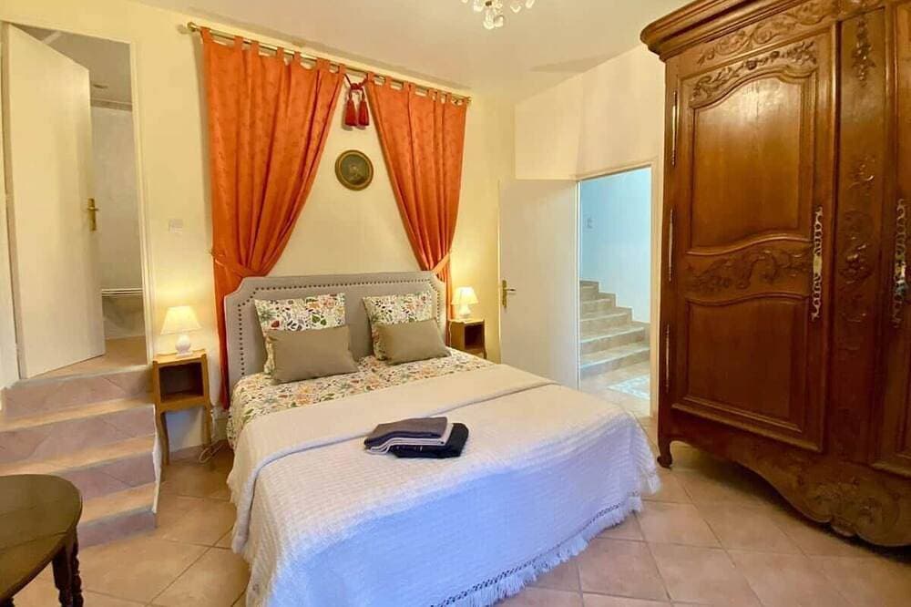 Foto 3 von 30: Spacious \"Bellevue\" duplex with ocean views, 50 meters from the beach.