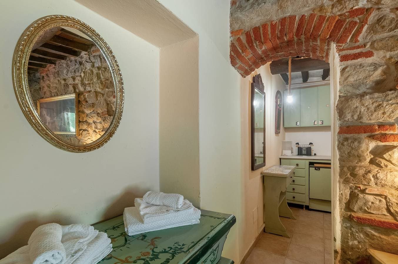 Foto 13 von 26: Orcio – Romantisches Studio mit privater Terrasse nahe Pool