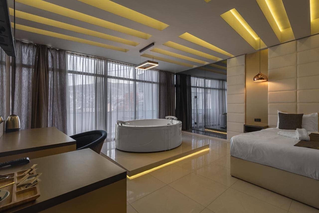 International Palace 1