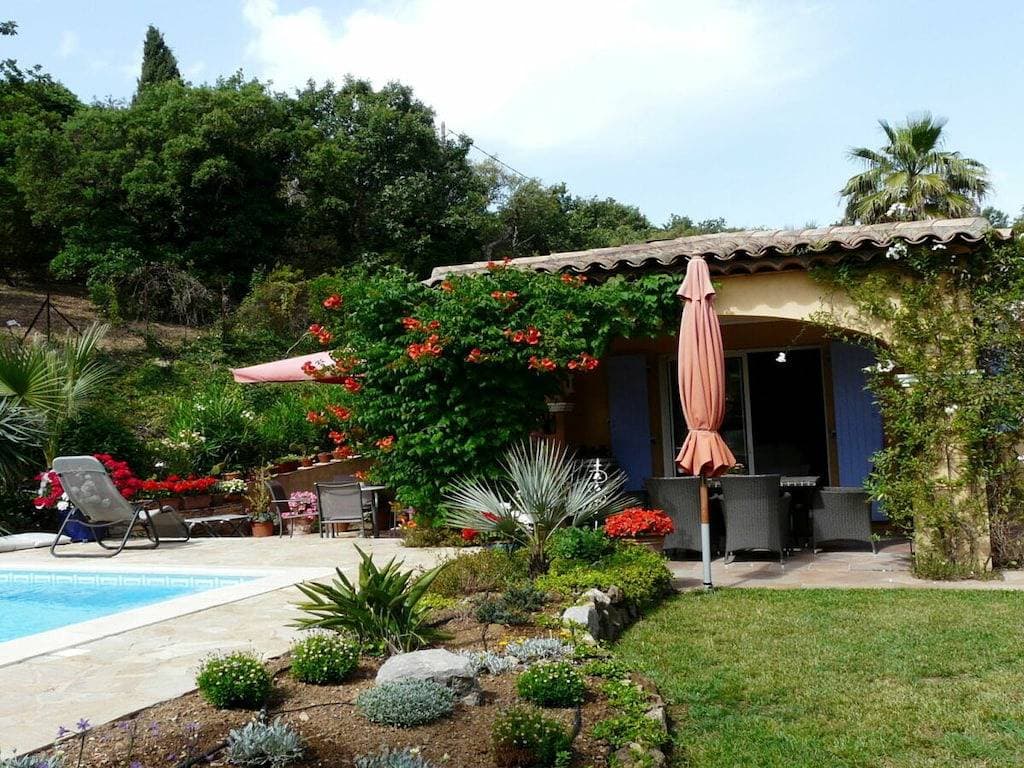 Foto 6 von 20: Ferienhaus in Cogolin mit Schwimmbecken