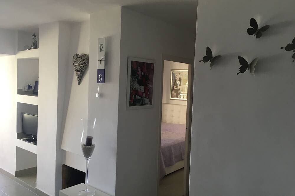 Foto 13 von 30: App 2/4 Pers mit herrlichem Meerblick. Pools. Wi Fi + Internet TV.