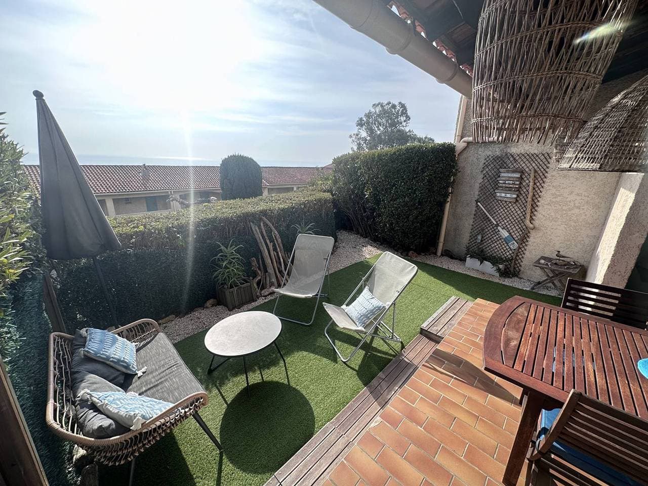 Foto 9 von 10: 2-Zimmer-Wohnung nahe dem Meer mit Pool und Parkplatz