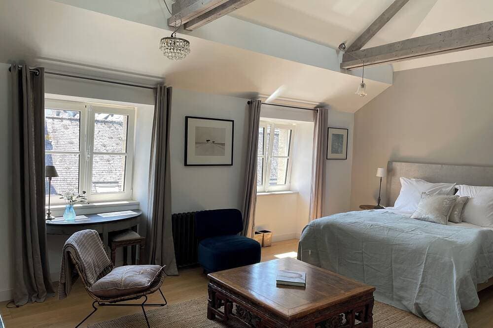 Foto 6 von 12: Kermaria Trois Fontaines Deluxe Studio Suite, by the Bois d’Amour Pont Aven