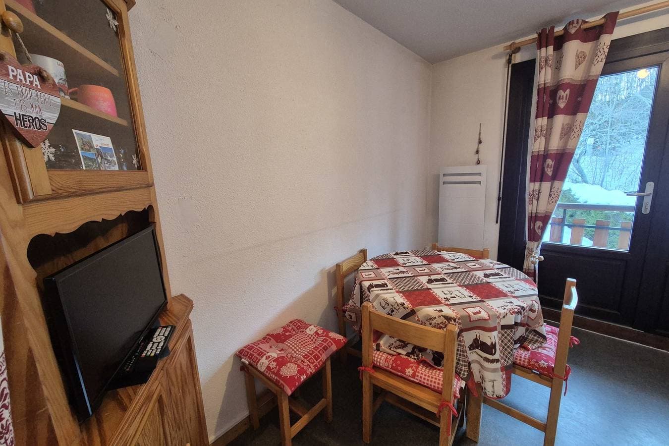 Foto 9 von 22: Ferienwohnung für 4 Personen mit Balkon