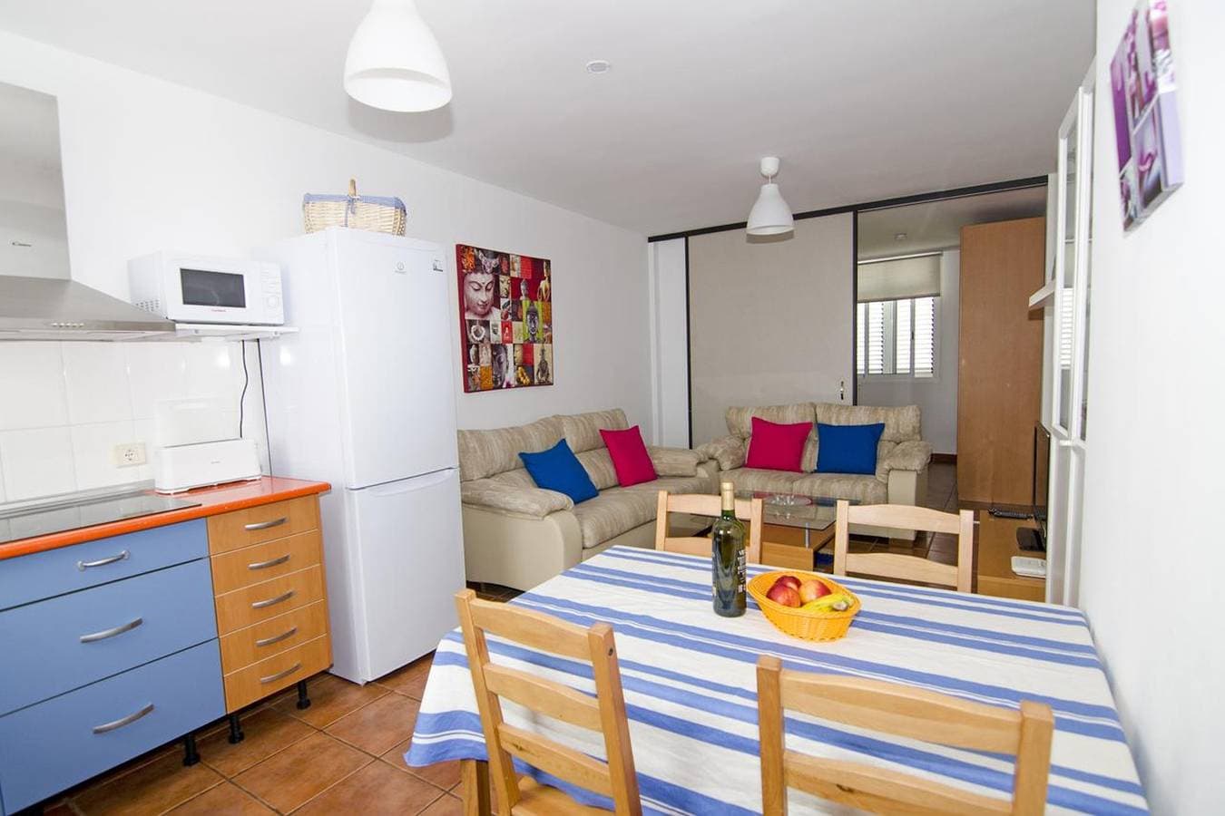 Foto 7 von 21: Charmantes Apartment in Puerto de Mogán - 80m², Berg- und Meerblick