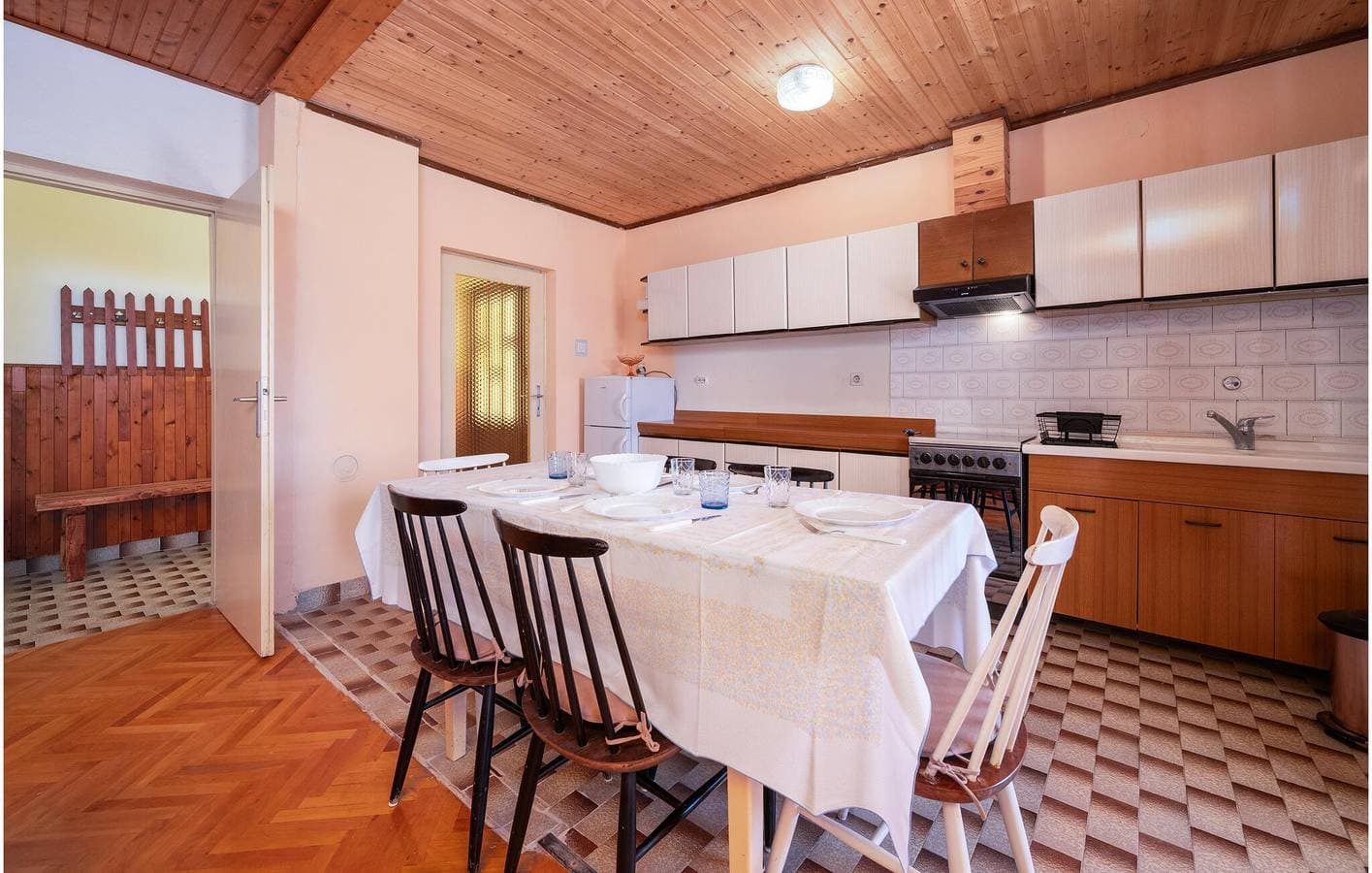 Foto 6 von 38: Gemütliche Erdgeschosswohnung mit Terrasse in der Nähe des Stadtzentrums von Labin