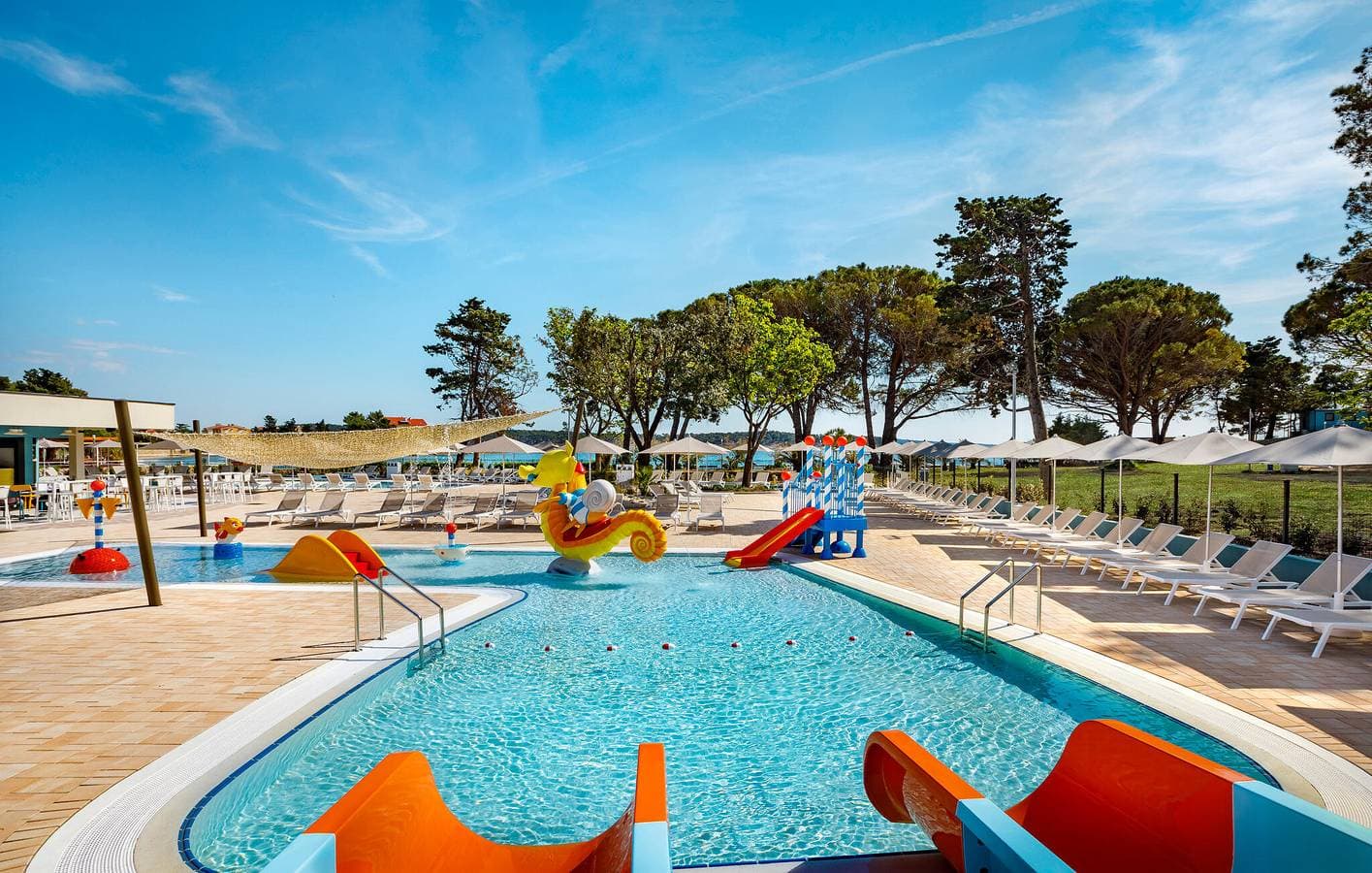 Foto 12 von 28: Gemütliches Mobilheim mit Pool, Terrasse und 1 km zum Strand