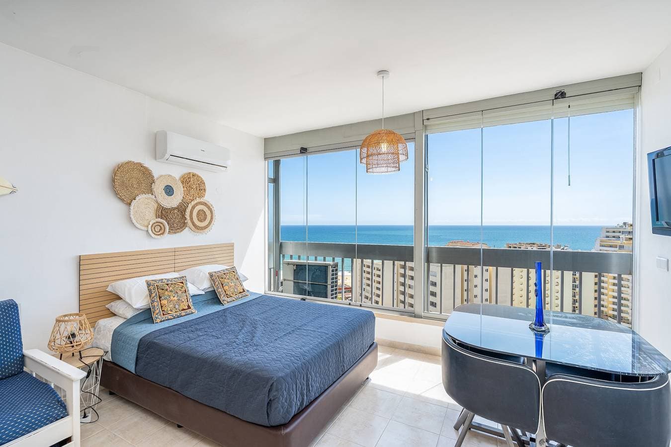 Foto 6 von 22: Ferienwohnung 'Modern Beach' mit Meerblick, Wi-Fi und Klimaanlage