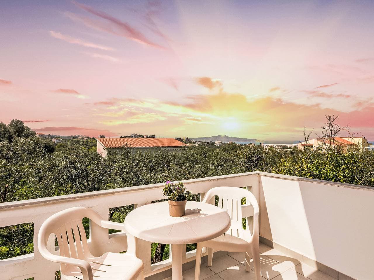 Foto 7 von 14: Apartment 7 with seaview and beautiful sunset