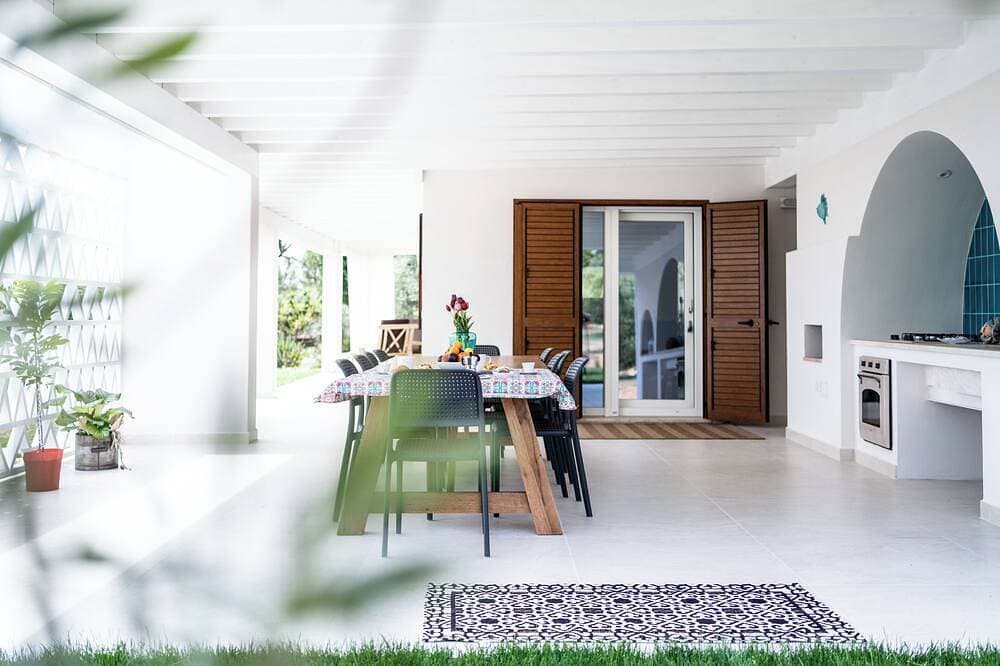 House in the countryside surrounded by nature and Mediterranean bush. 1