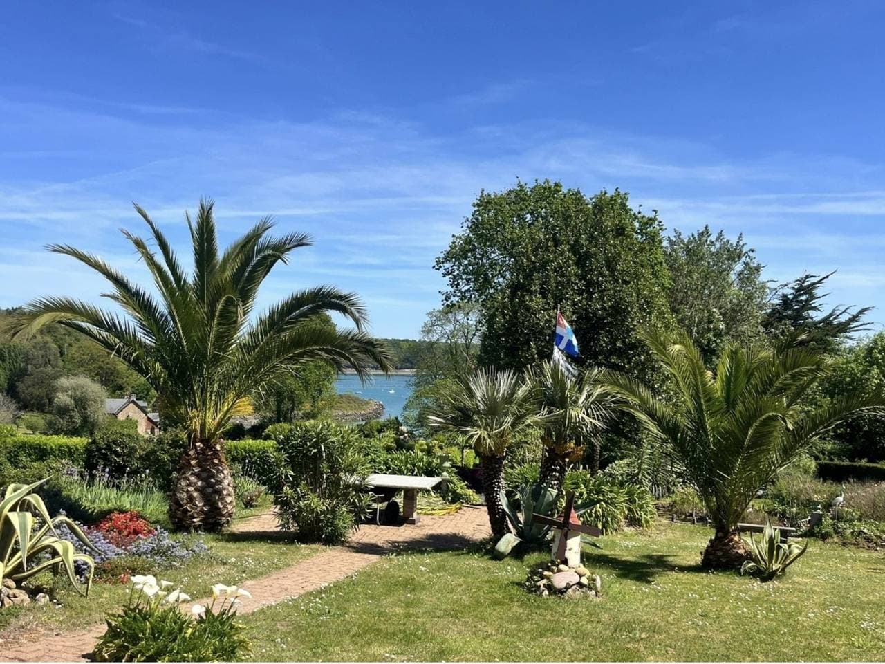 Foto 2 von 22: Les Genêts