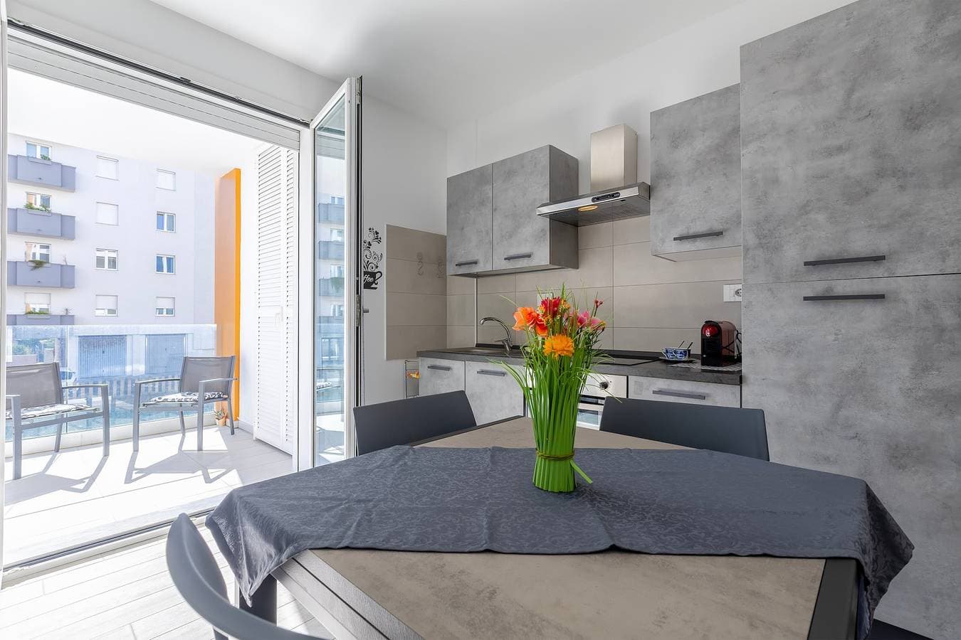 Foto 3 von 29: Apartment 'Brisa Blanca- Alghero' mit privater Terrasse, WLAN und Klimaanlage