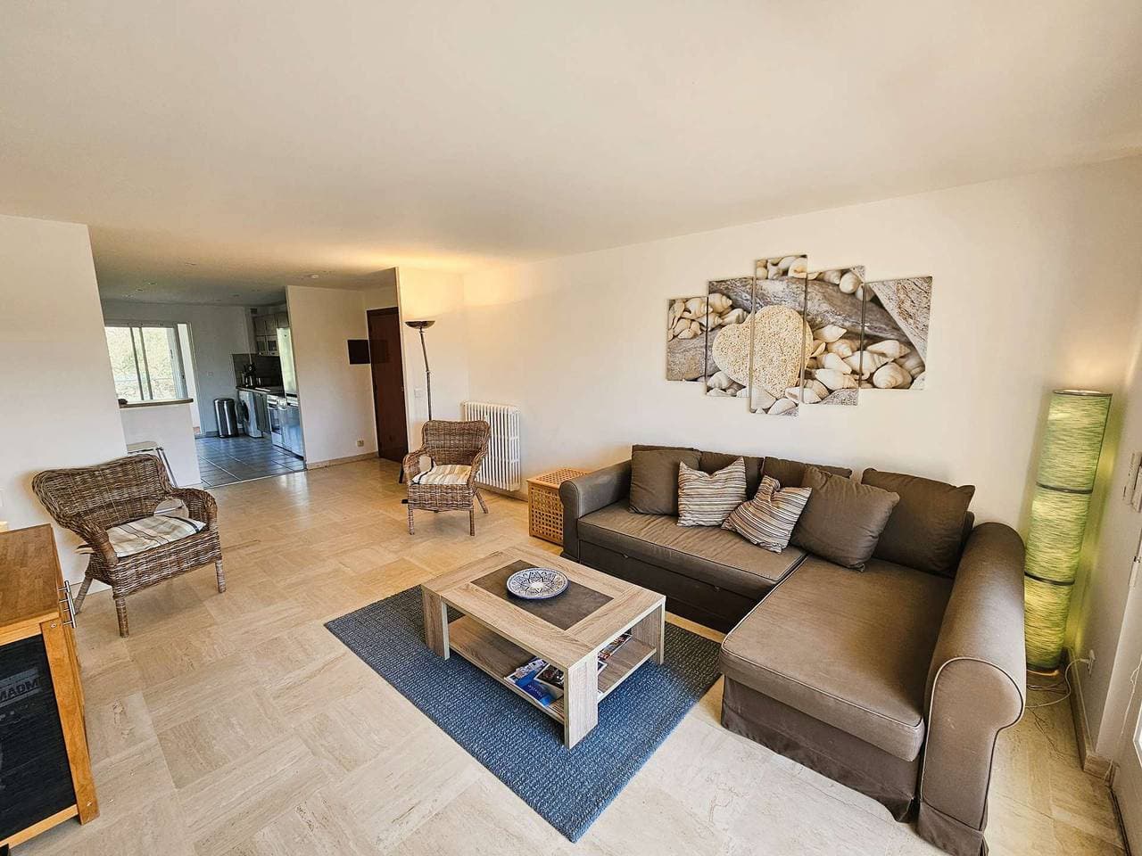 Foto 4 von 16: Ferienwohnung für 5 Personen mit Balkon