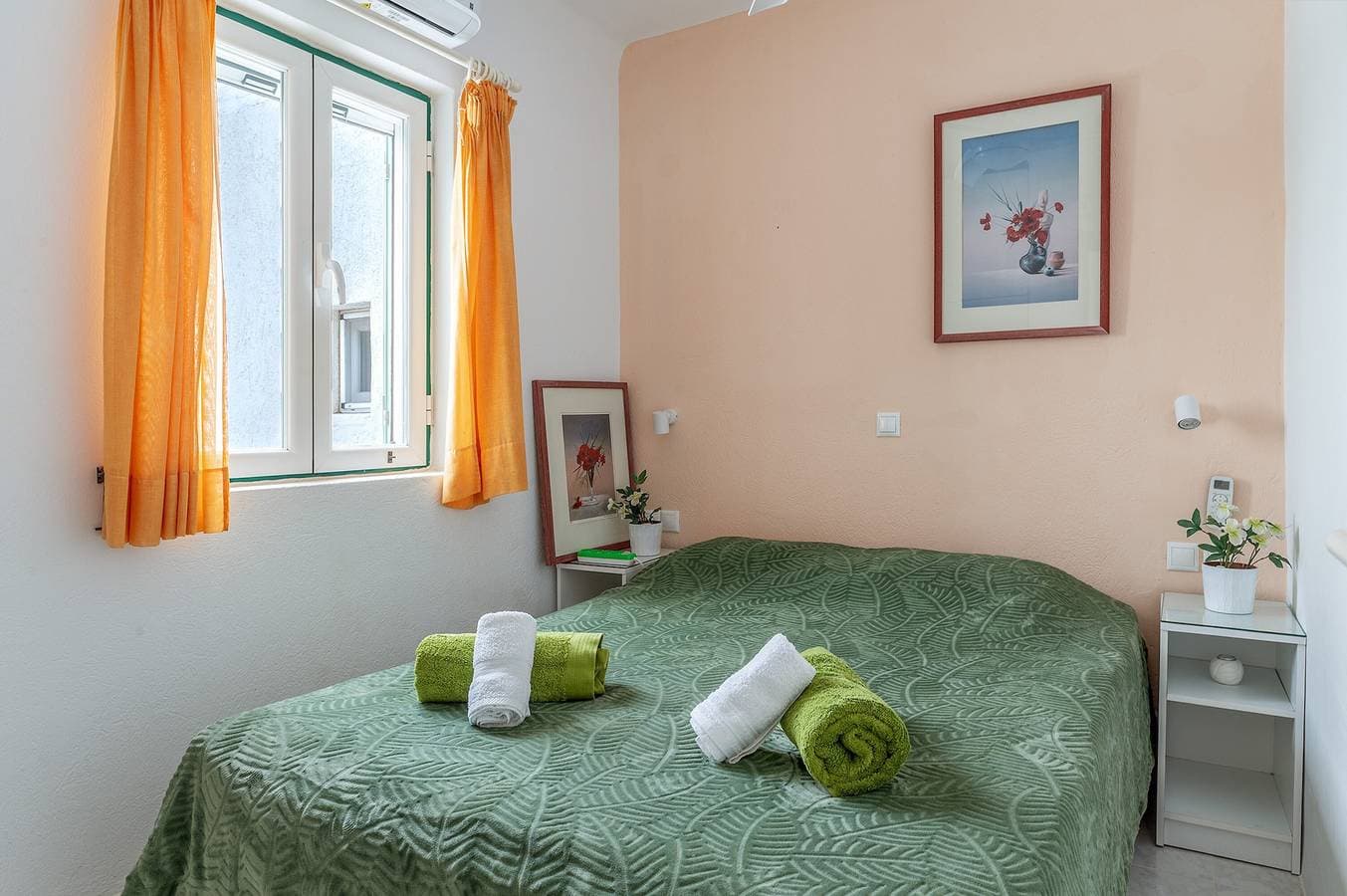 Foto 12 von 28: Villa 'Afrodite On The Sea' mit Meerblick, WLAN und Klimaanlage