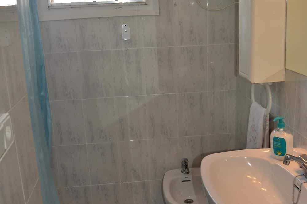 Foto 6 von 19: Sitges: Sol Penthouse WLAN, mit großer Terrasse mit Meerblick. Ab 50 € / Nacht