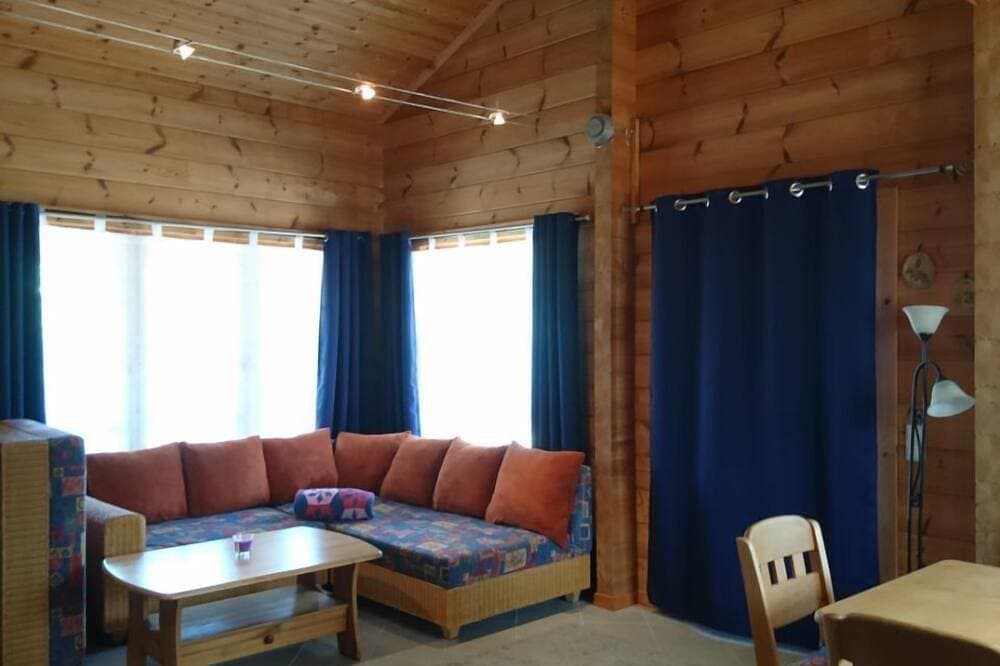 Foto 13 von 30: Ferien inmitten von Mandel und Feigenbäumen auf 35000 m² Grundstück mit Pool