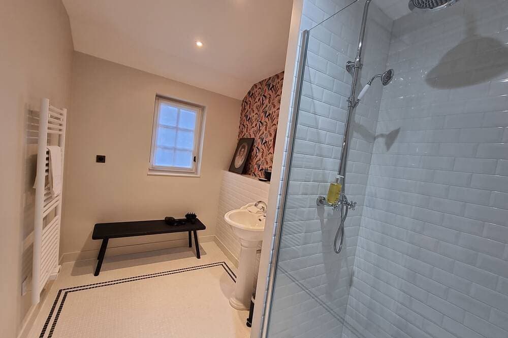 Foto 9 von 26: Passocean 3 - Elegante Suite im Herzen von Honfleur - Kingsize