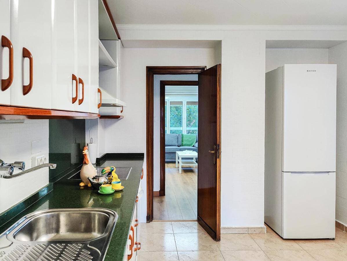 Foto 4 von 30: Three-Bedroom Apartment