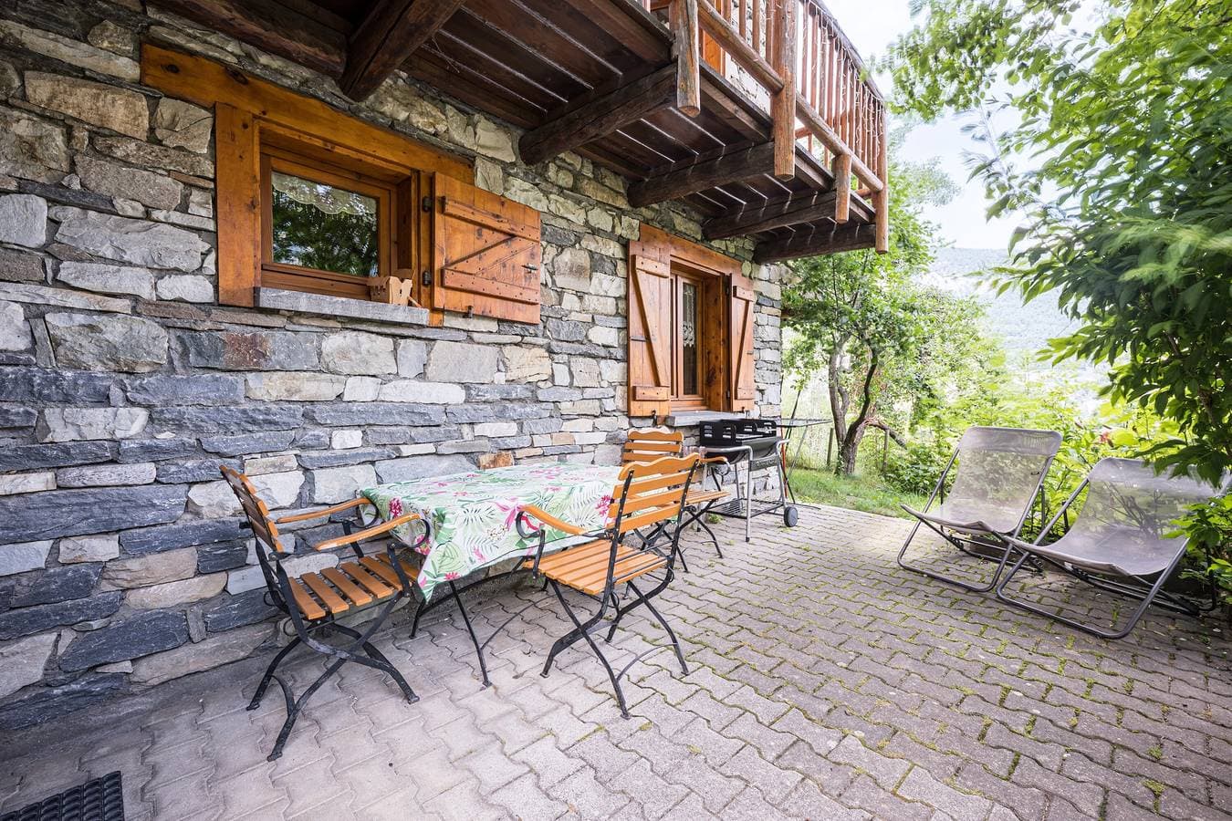 Foto 2 von 25: Ferienwohnung „Montagnard Savoyard“ mit Bergblick, privater Terrasse und WLAN